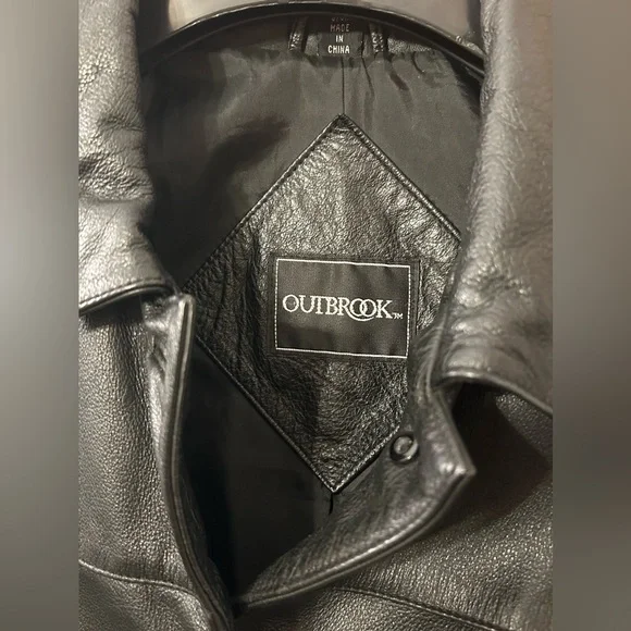 Outbrook Women’s Black Leather Jacket - Picture 4 of 6